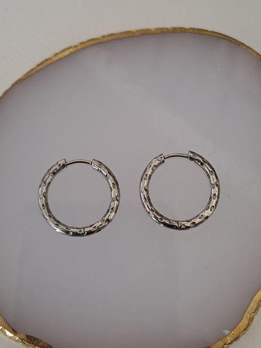 Créoles martelées - 20 mm