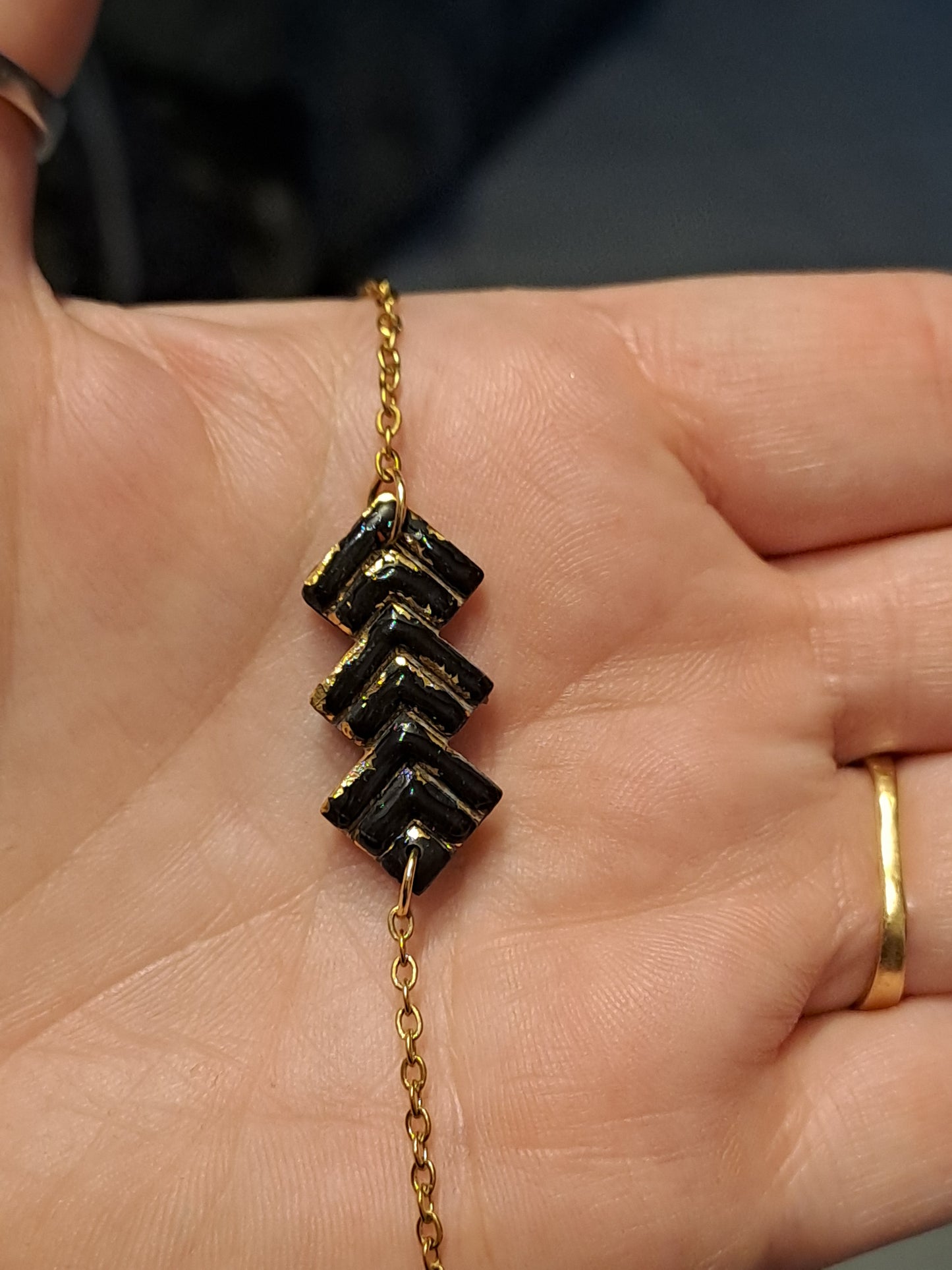 Bracelet Néora - Noir & Feuille d’or