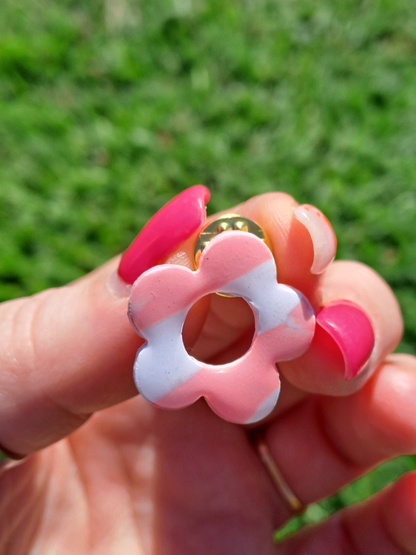 Pin’s Porte-lunettes - Blanc & Corail
