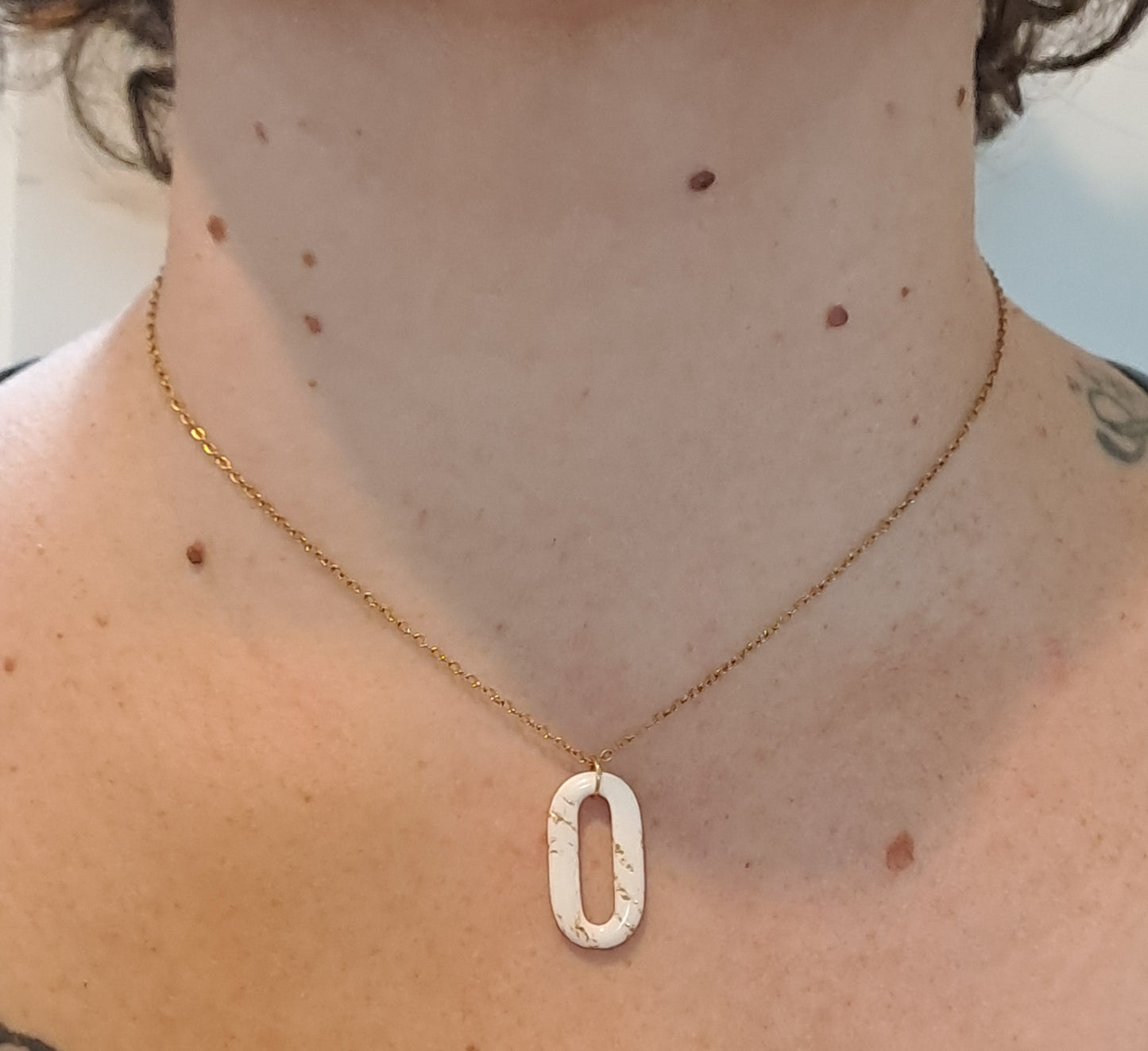Collier Ovelia - Blanc & Or marbré