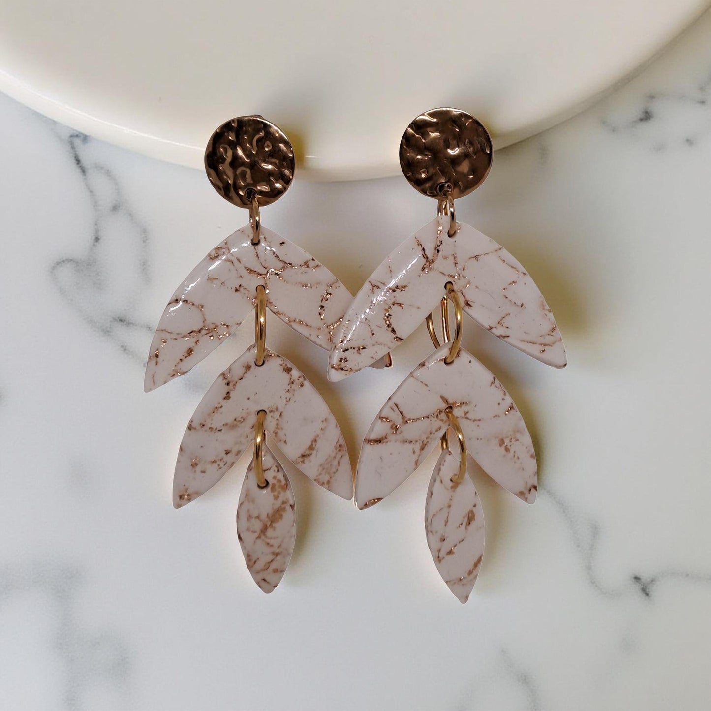 Boucles d’oreilles Caro - Blanc & Or marbré