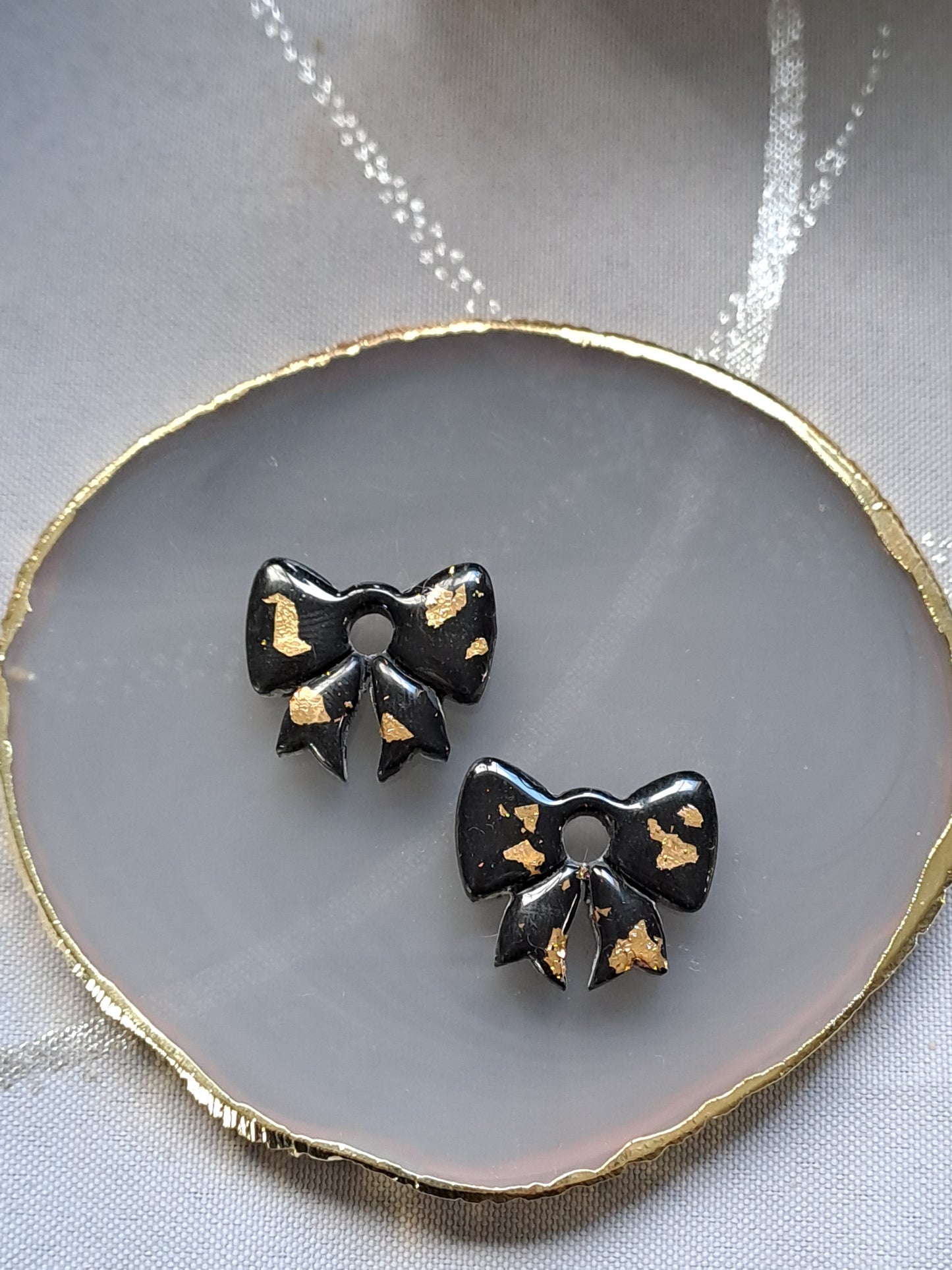 Pampilles Noeud - Noir & Feuille d'or